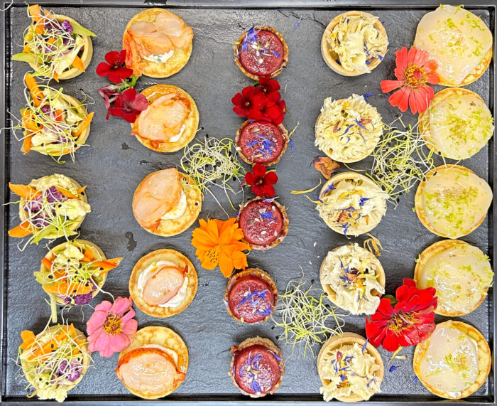 Assortiment de pièces cocktail - 20 pièces – Image 2