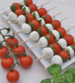 Brochettes Tomate Mozzarella & Basilic - 20 Pièces