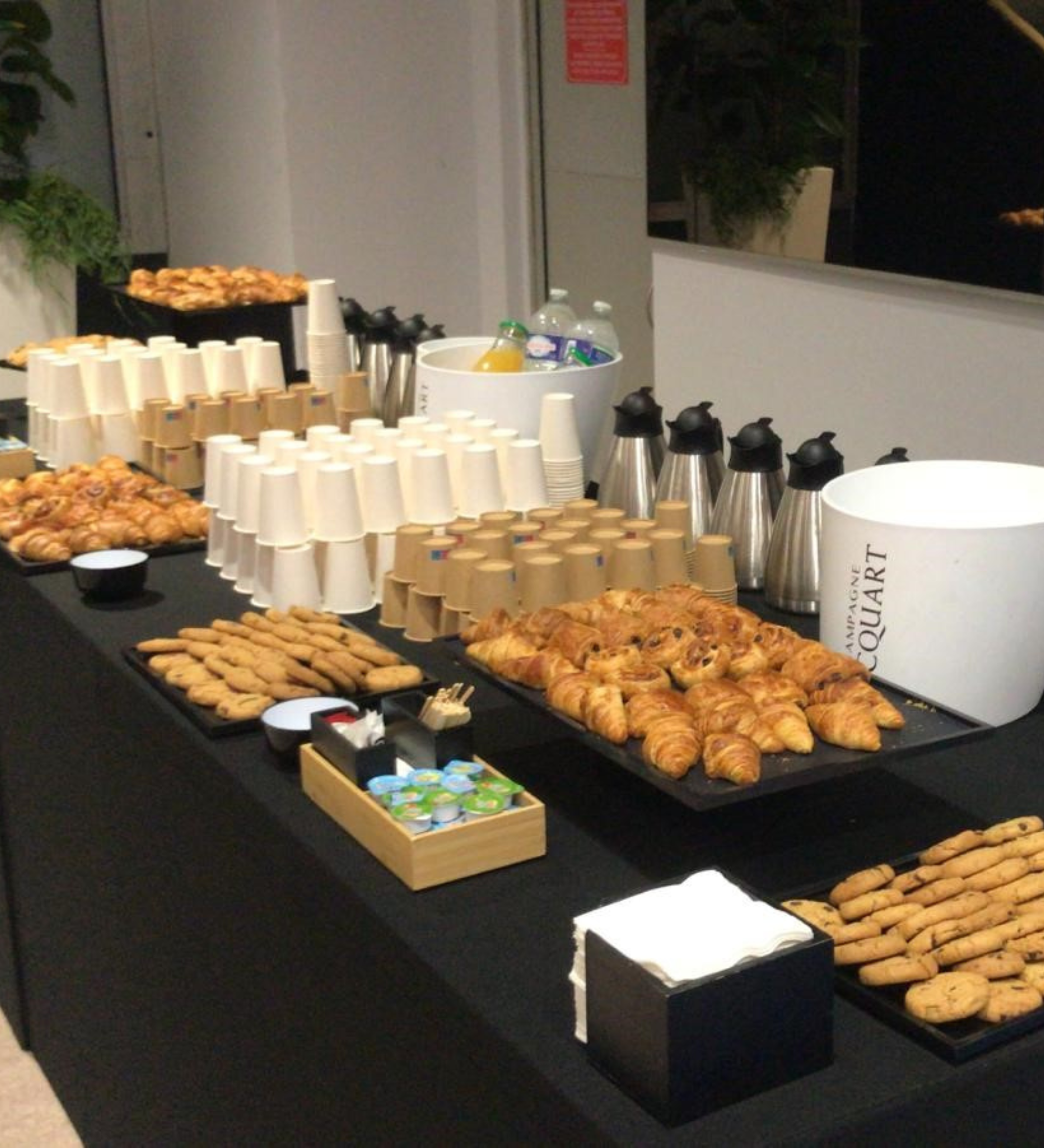 Pause Café Viennoiserie - 10 Personnes – Image 1